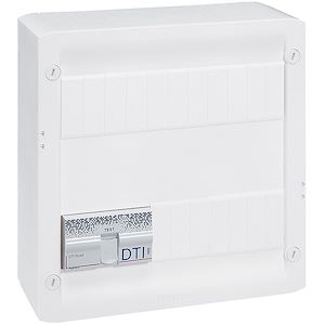 Coffret Multimédia Basique avec brassage - équipé et précâblé 8 prises RJ45